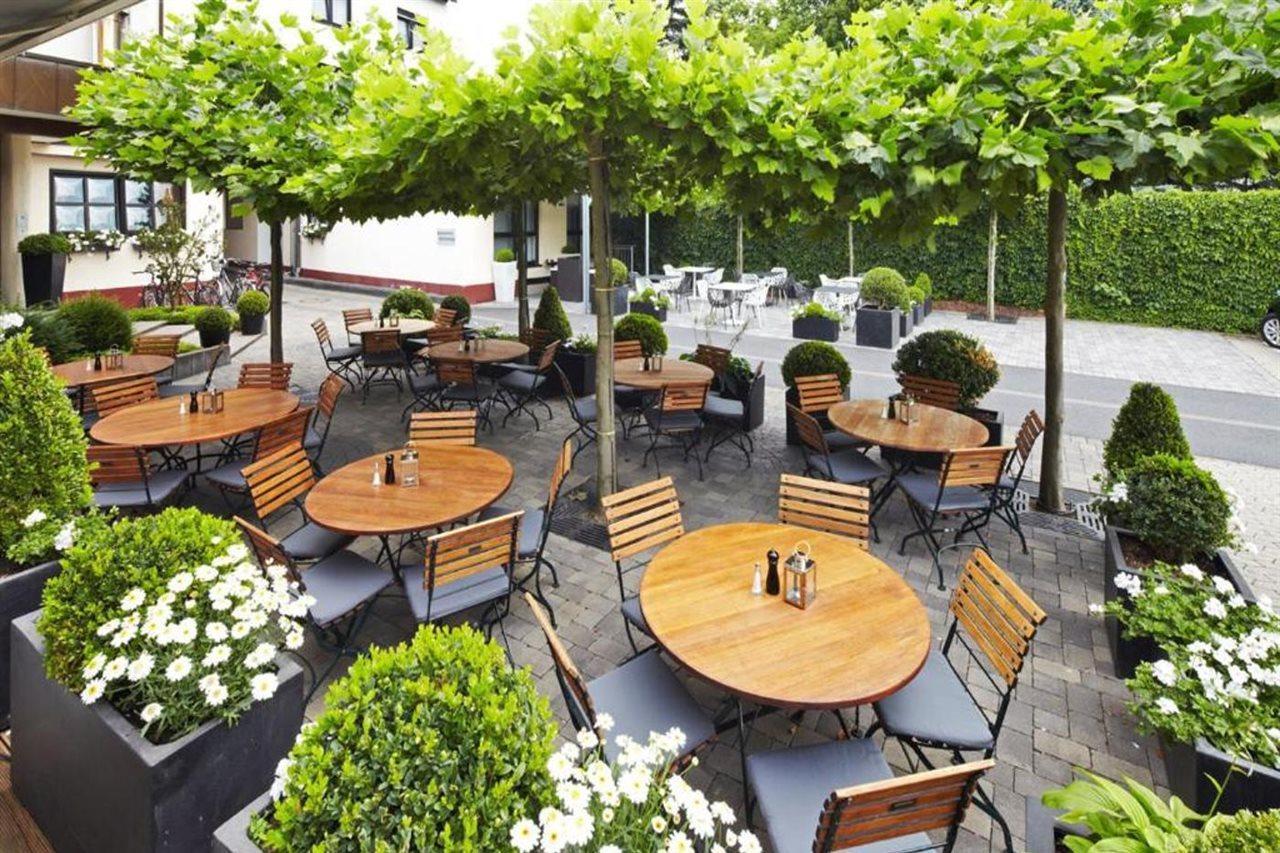 Hotel &Repeat Koeln Airport Exterior foto